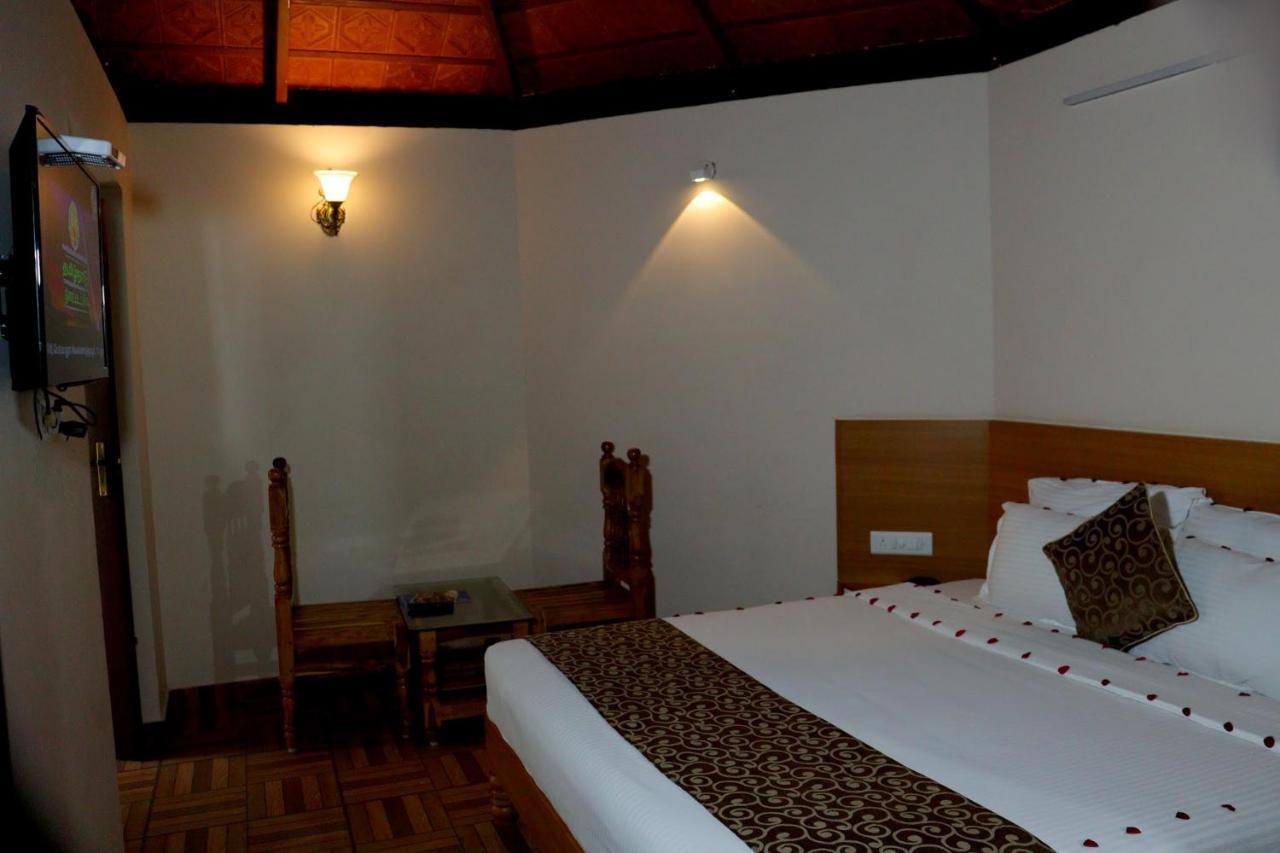 Ack Palacce Inn Йеркод Экстерьер фото
